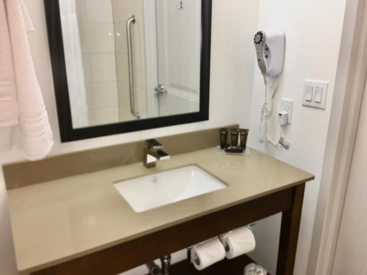Wingate By Wyndham Jfk Airport, Far Rockaway Ny Hotel New York Luaran gambar